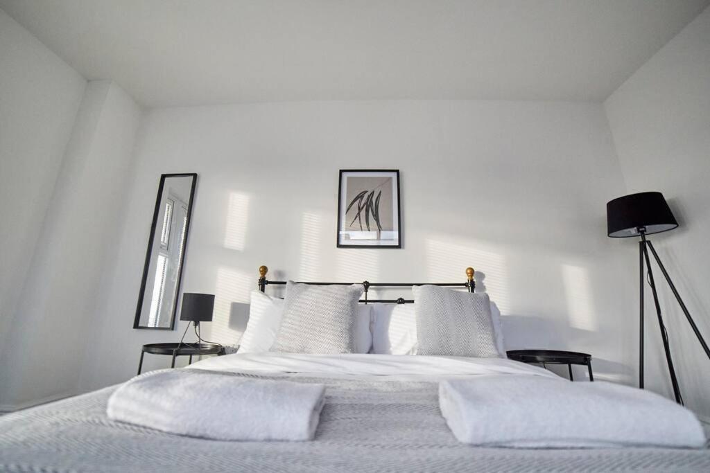 High Spec Spacious 2Bd Apt, Parking, Nr Newcastle Gateshead Esterno foto